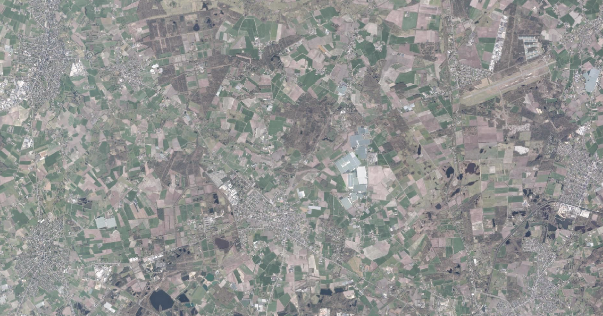 Luchtfoto van Merksplas met de gemeentegrens