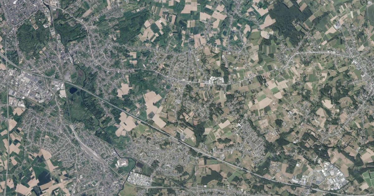 Luchtfoto van Affligem met de gemeentegrens