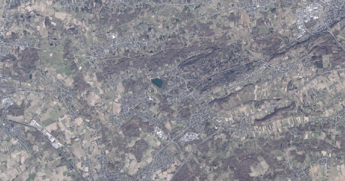 Luchtfoto van Rotselaar met de gemeentegrens
