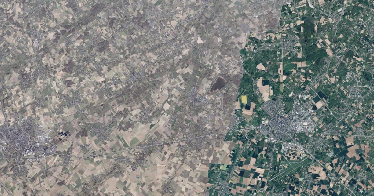 Luchtfoto van Zoutleeuw met de gemeentegrens