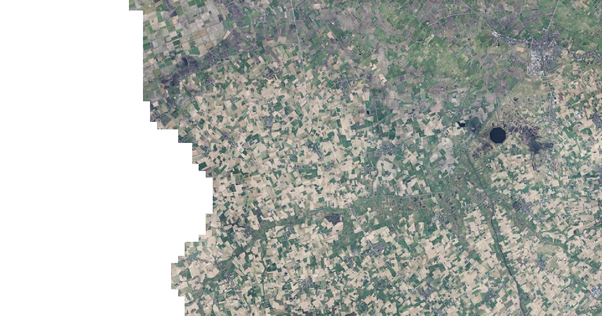 Luchtfoto van Alveringem met de gemeentegrens