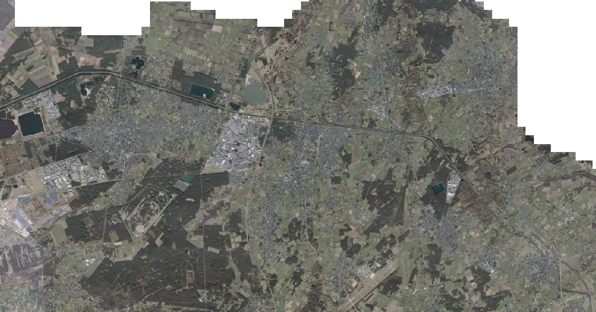 Luchtfoto van Pelt met de gemeentegrens